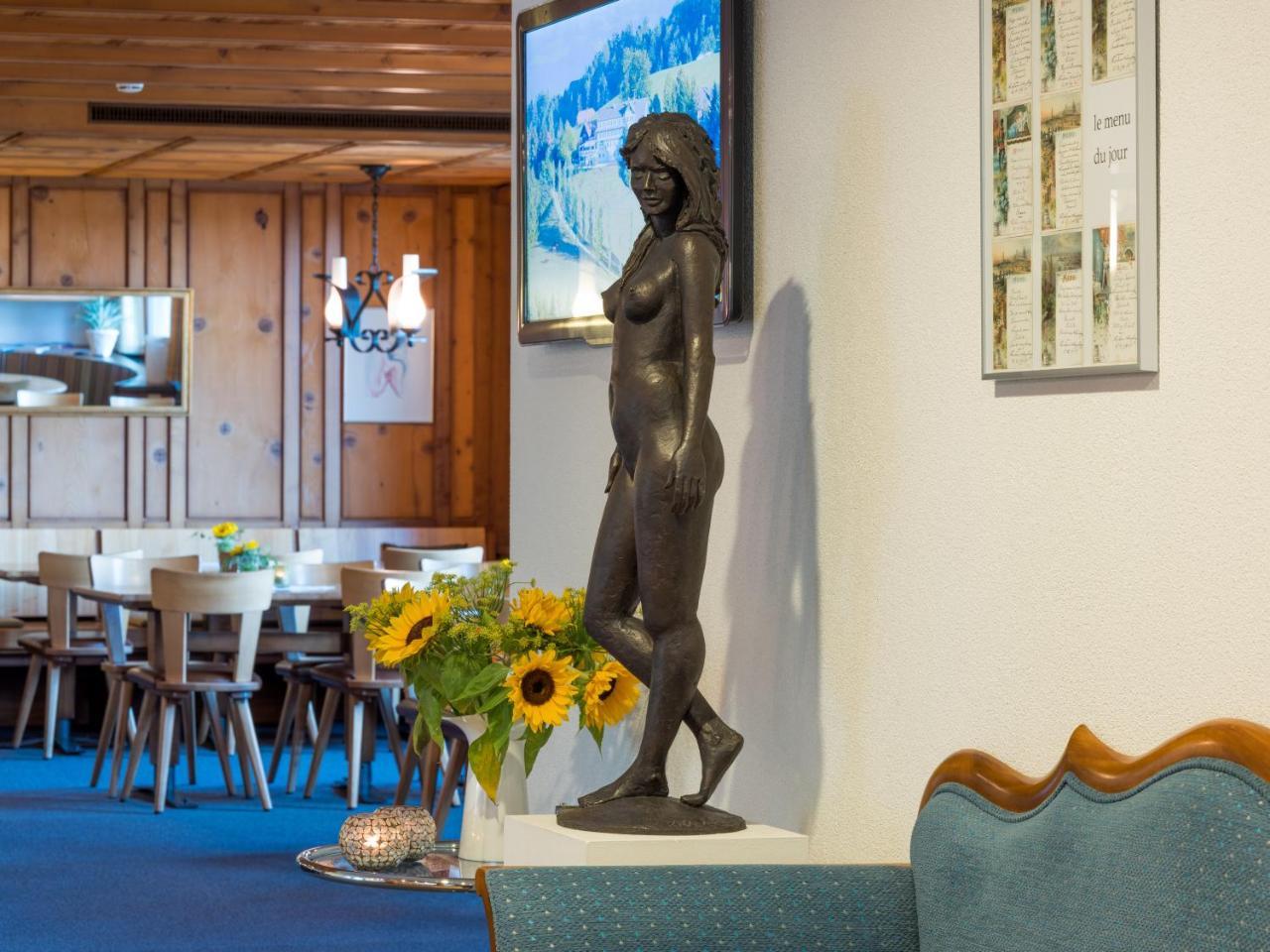 Landgasthof Hotel Menzberg Bagian luar foto