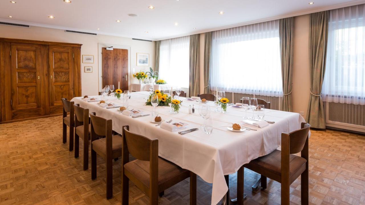 Landgasthof Hotel Menzberg Bagian luar foto