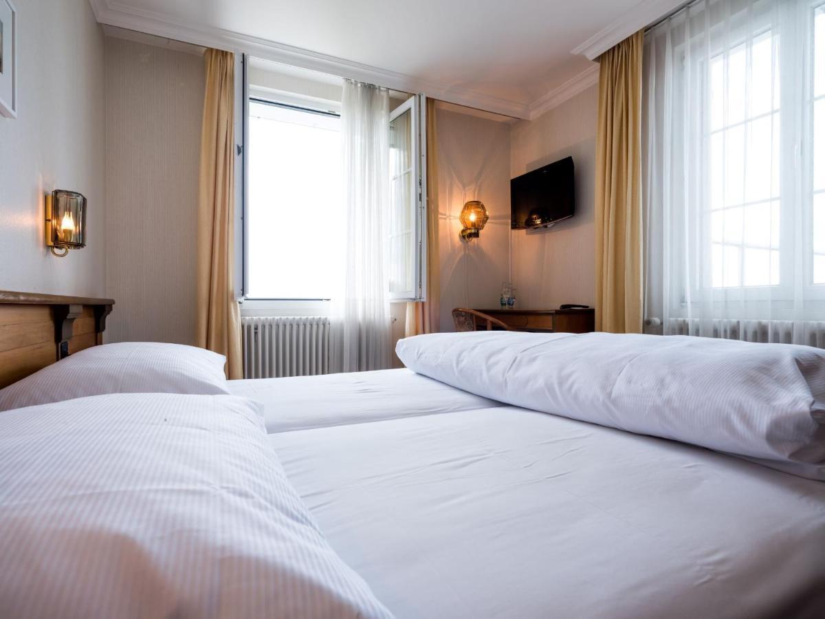 Landgasthof Hotel Menzberg Bagian luar foto